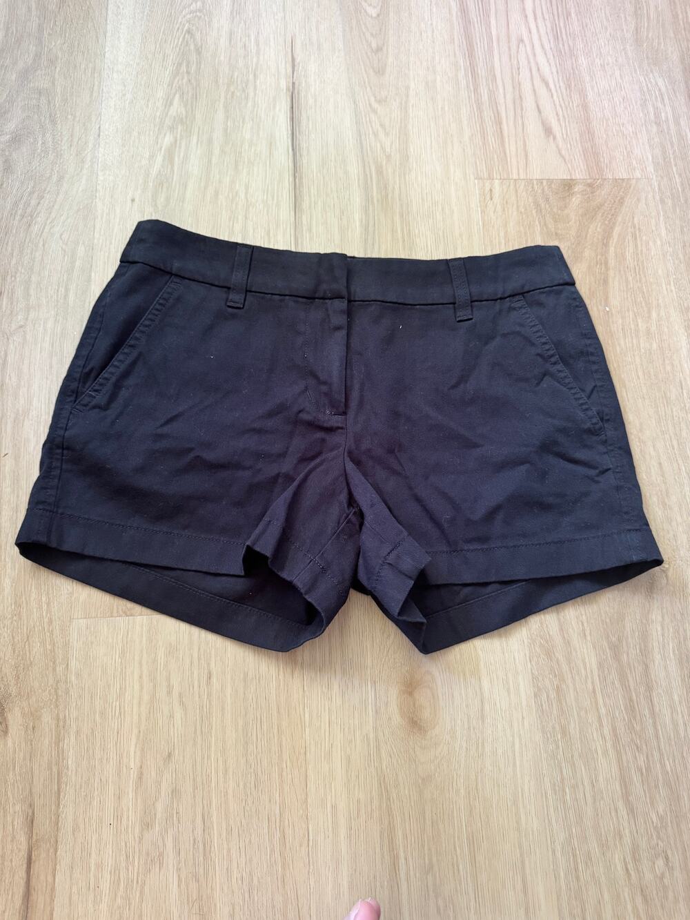NWT! J. Crew Chino 3.5" Short - Size 4 - Black